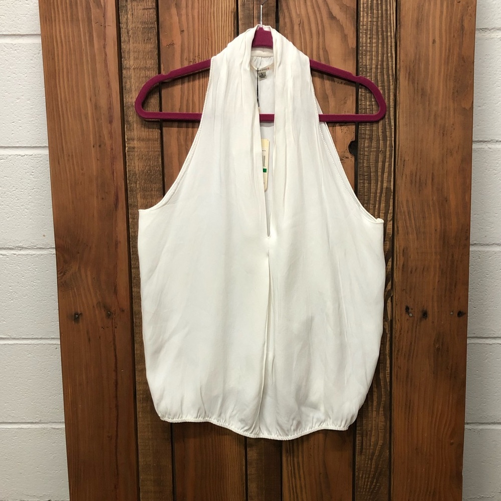 NWT Studio M white tank top size large - Picture 2 of 6